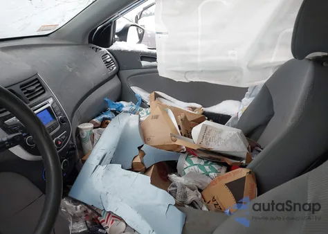 2014 Hyundai Accent Gs z USA, uszkodzony, nr VIN KMHCT5AE4EU185998